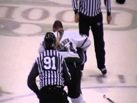 Martin Grenier vs Hubert Poulin