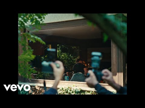 Olly, Juli - Così così (Visual Video)