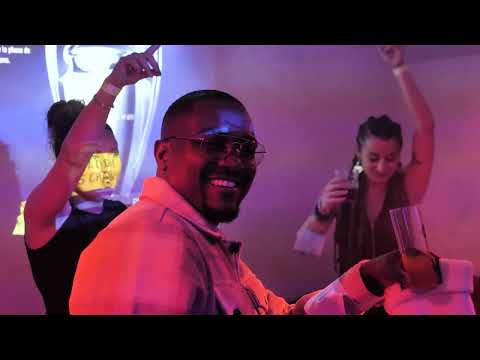 Axx  Calma en showcase x Soupless twerk