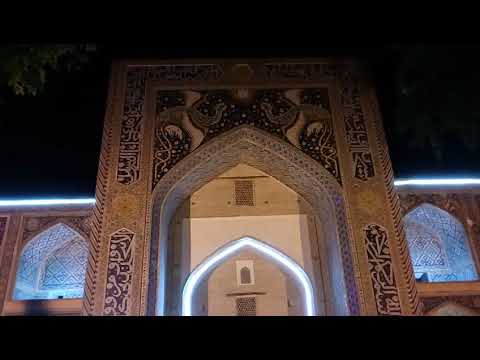 Noite Bukhara - Madrasah Nadir Divan Begi