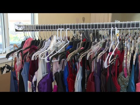 NJ Project Self Sufficiency’s Sister–To–Sister Prom Shop