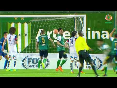 Banfield derrotó por 2-0 a San Lorenzo