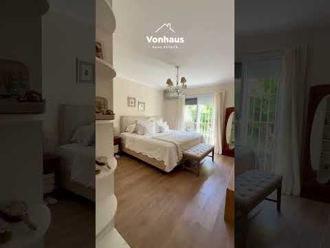 Video de YouTube - Apartamento en Venta de 3 dormitorios con  Jardín en Carrasco, Montevideo