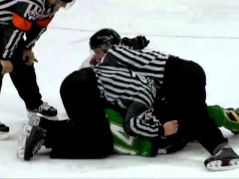 Drew Warkentine vs Conner Bleackley