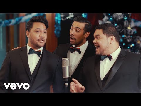Sol3 Mio - It's Beginning To Look A Lot Like Christmas