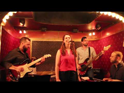 Claire Cushman 79 Shiny Revolvers (Rayland Baxter Cover) live at Pete’s Candy Store