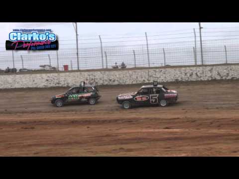 Junior Sedans - Heat 3 - Australian Title - Mildura Speedway - 11.01.15