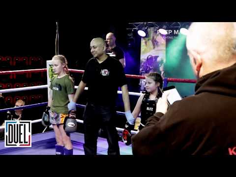 DUEL9 Exhibition Kickboxing CAITLIN WEILD Vs CHLOE URWIN peep magazine