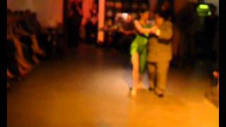 Aonike Quiroga & Vanessa Fatauros 'La Bruja"  2 -  Juan D'arienzo 2011.avi