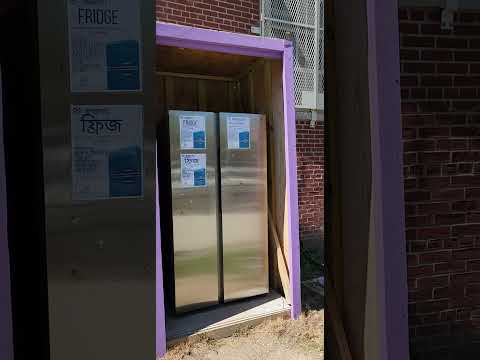 Community Fridge in Parkchester/Castle Hill Yesterday.