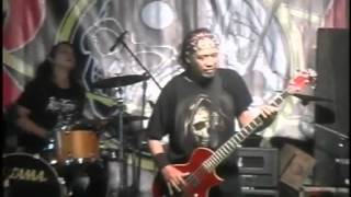 Download lagu RED SPIDER - GEMURUH LIVE IN ALUN-ALUN LAMONGAN- JAMBORE ROCK ,AGUSTUS 2014 mp3