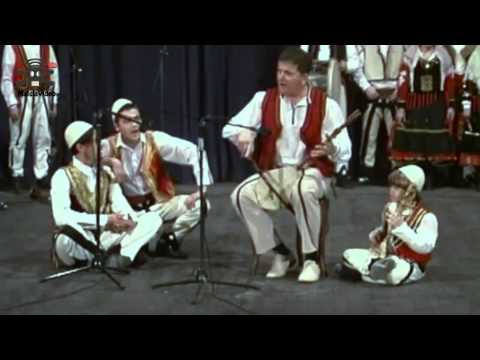 Asht ni Djep i bame prej gurit -Nikolle Nikprelaj -Toni Ujkaj - Frane Lucaj -Antigon Gjokaj