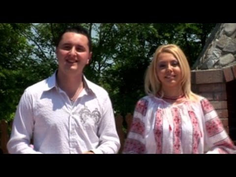 Denisa si Nicu Vesa - Badea fluiera la poarta (VIDEOCLIP)