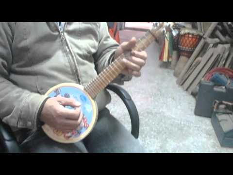 Talaluki手工琴工作室-睿睿的餅乾盒吉他完工試音(Talaluki Studio-Handmade snack box guitar)