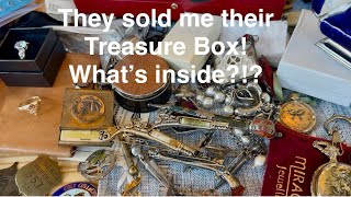 Download lagu They sold me their family treasure box! what will I find?!? mp3