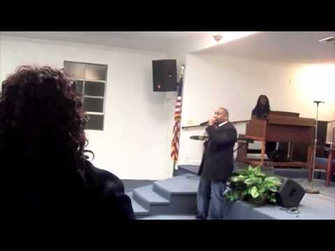 Pastor Steven Thomas with a praise and a dance!