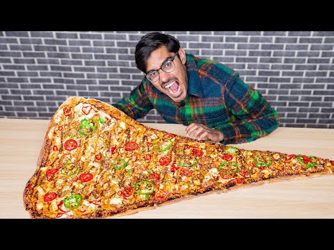 I Ate Biggest Pizza Slice In The World- Pizza Eating Challenge