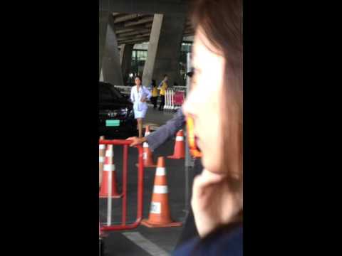 20160105 Krystal at Suvarnabhumi Airport