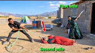Download lagu Jealousy and hatred of the second wife; intense conflict with Faraj over helping the first wife! mp3 Download lagu Jealousy and hatred of the second wife; intense conflict with Faraj over helping the first wife! mp3
