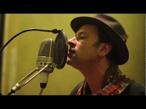 Mark Abis - Feet On The Ground (Official Video)