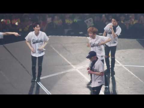 170225 EXO'rDium in Manila Day1 - Lucky One (ChanBaek focus)