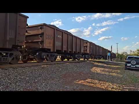 TREM DE MINÉRIO DA MRS EM SÃO BRÁS DO SUAÇUÍ MG EM 07/08/2025 AS 16H32MIN! MAQUINISTA GENTE BOA!