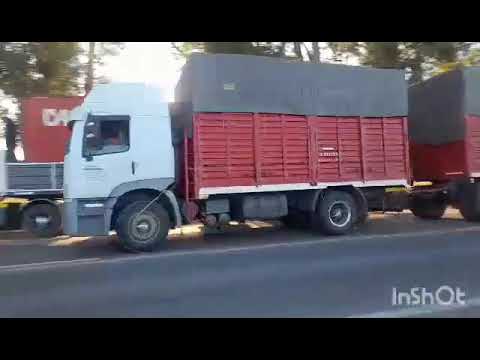 CAMIONES EN RP158 , SAN FRANCISCO , CORDOBA , ARGENTINA , VIDEO 236