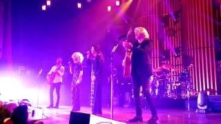 Little Big Town - Lost in California (Nashville 2/24/2017)