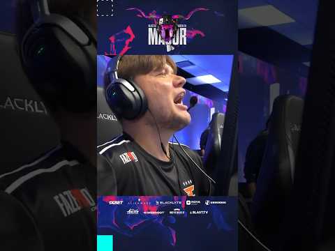 Just a bit of @FaZeClan s1mple banter 😏