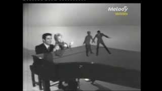 Gilbert Becaud &amp; Nathalie Delon - Nathalie