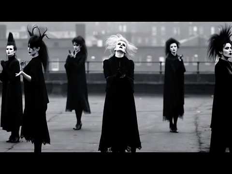 Morgue à la Mode – 80s Goth Resurrection // THE VAMPIRES OF KOPENHAGEN // Gothic Fashion