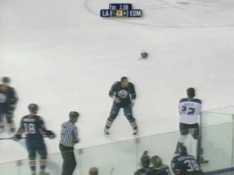 Brian Boyle vs Theo Peckham