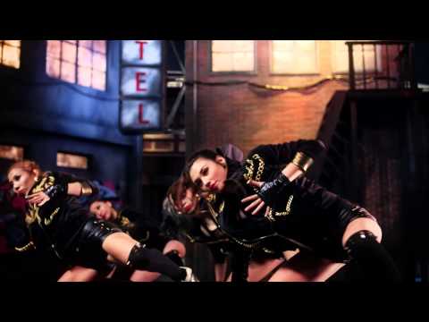 周杰倫新MV 女主角是阿KEN？