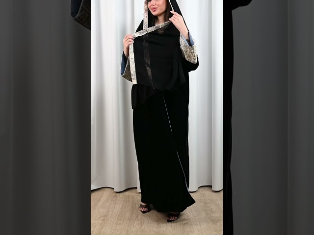 عباية مخمل شتوي بتطريز ملون