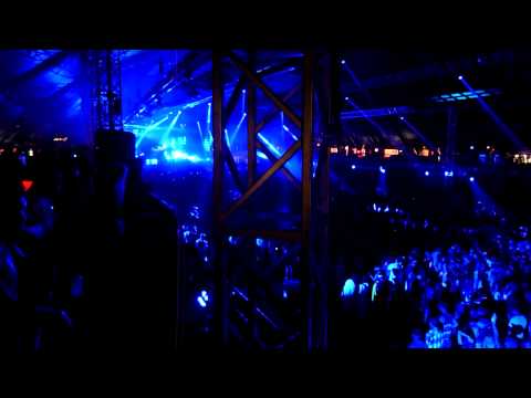 Avicii - "Drowning" remix @ Nocturnal Wonderland 2011 Day 1 11of14