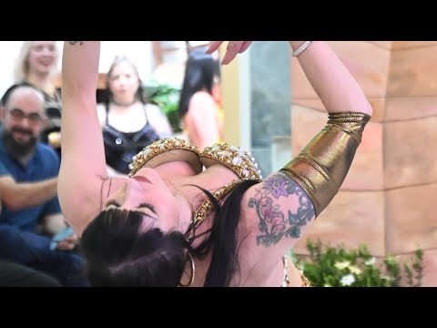 Promotional video thumbnail 3 for Laura Morgaine Belly Dance