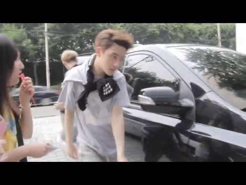 130630 EXO D.o Tao Sehun Baekhyun Kai @ S.M building 엑소 ｴｸｿ 事務所