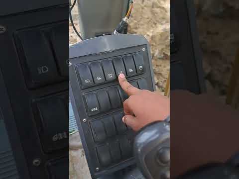 Hy Pailing rig machine XCMG XR 240i Opreting VIVEK KUMAR TEJVAN like kare share kare