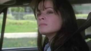 Extrait VF : Piper Halliwell s'intresse aux sorcires.