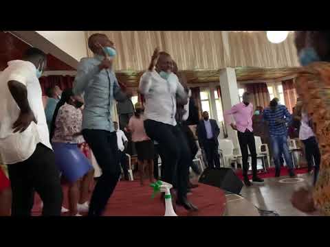 Murebe urukundo rukomeye cyane