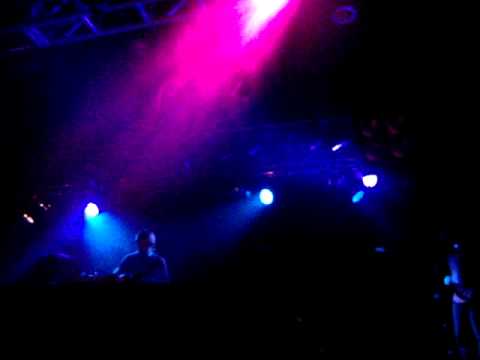 Paul Oakenfold Live @ Transmissions Shine Belfast playing Southern Sun (Paul Oakenfold remix)