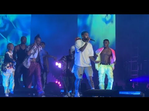 Chris brown - Call Me Every Day ​⁠Live @ RollingLoud Thailand