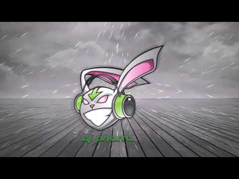 Rihanna vs Lady GaGa - Just Disturbia Dance (DJ PhaRRá Mashup)