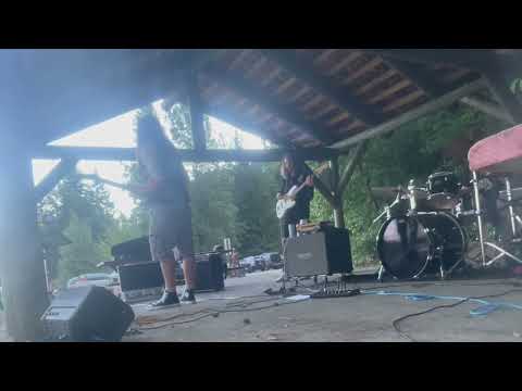 Winter to Winter (shortened version) Chad Pabianek - Stoner Rock