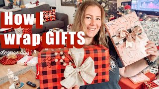 How I wrap gifts | Vlogmas Day 19 | Adrian Levisohn