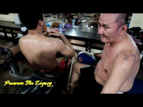 Outtakes   Dieselnoi at Petchrugnruang with commentary