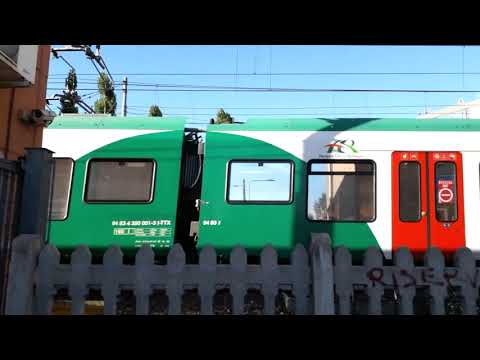 SEQUENZA DI TRENI A BOLOGNA