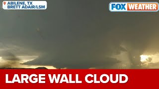 Field Meteorologist Captures Large Wall Cloud in Abilene, TX
