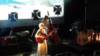 Laura Marling Howl/David/Walk Alone (07/28/15)
