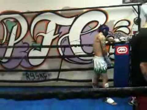 Eduardo Chino Ramírez Pako Team 2º Pelea - Interno Picante Fight Club 31-08-2013